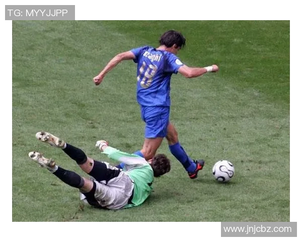 2006年世界杯经典对决意大利与捷克全场精彩集锦回顾 2006年世界杯经典对决意大利与捷克全场精彩集锦回顾